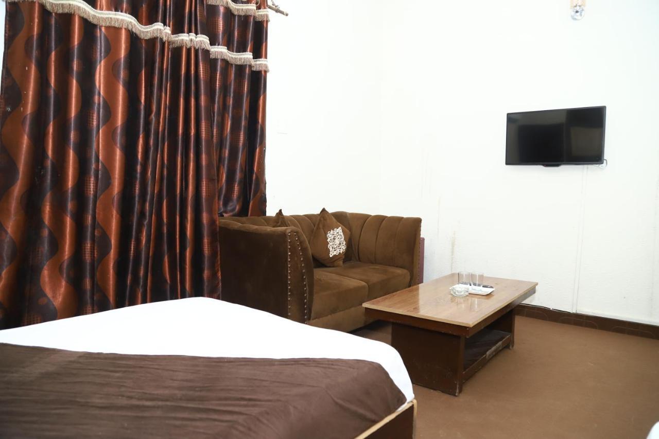 Hotel Green Fort Gulberg Λαχόρη Εξωτερικό φωτογραφία