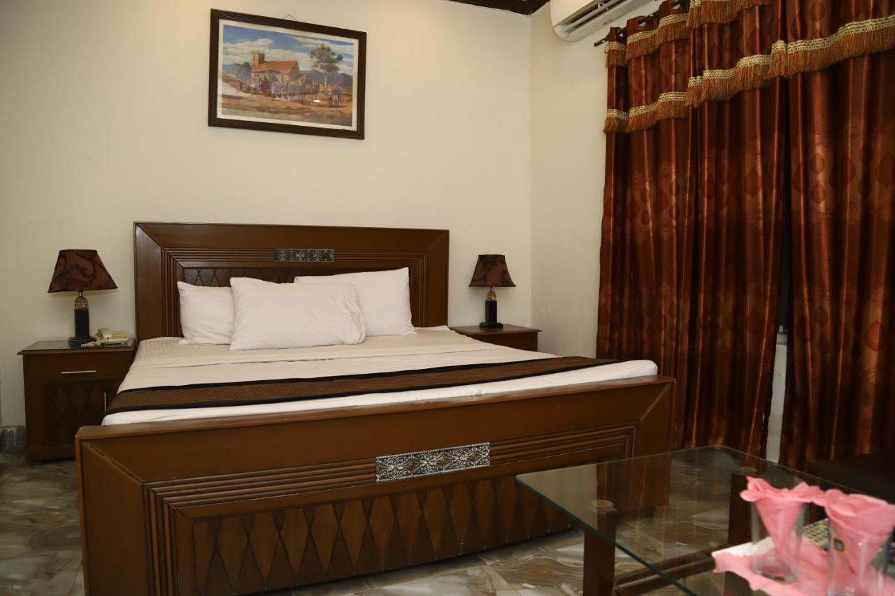Hotel Green Fort Gulberg Λαχόρη Εξωτερικό φωτογραφία