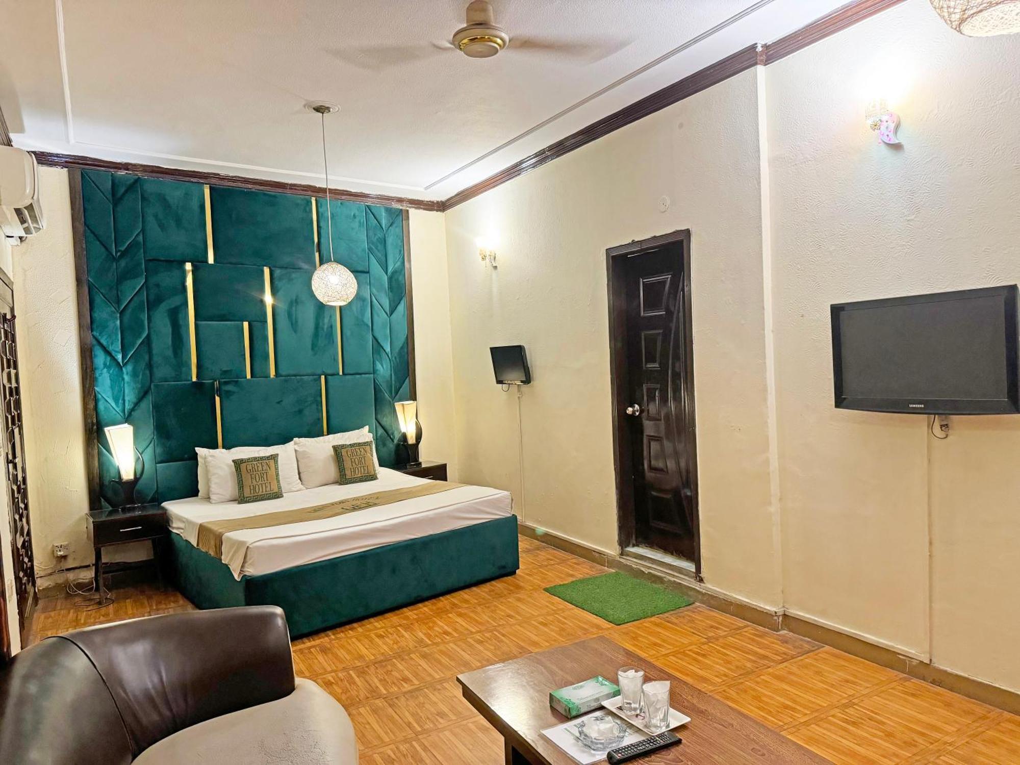 Hotel Green Fort Gulberg Λαχόρη Εξωτερικό φωτογραφία