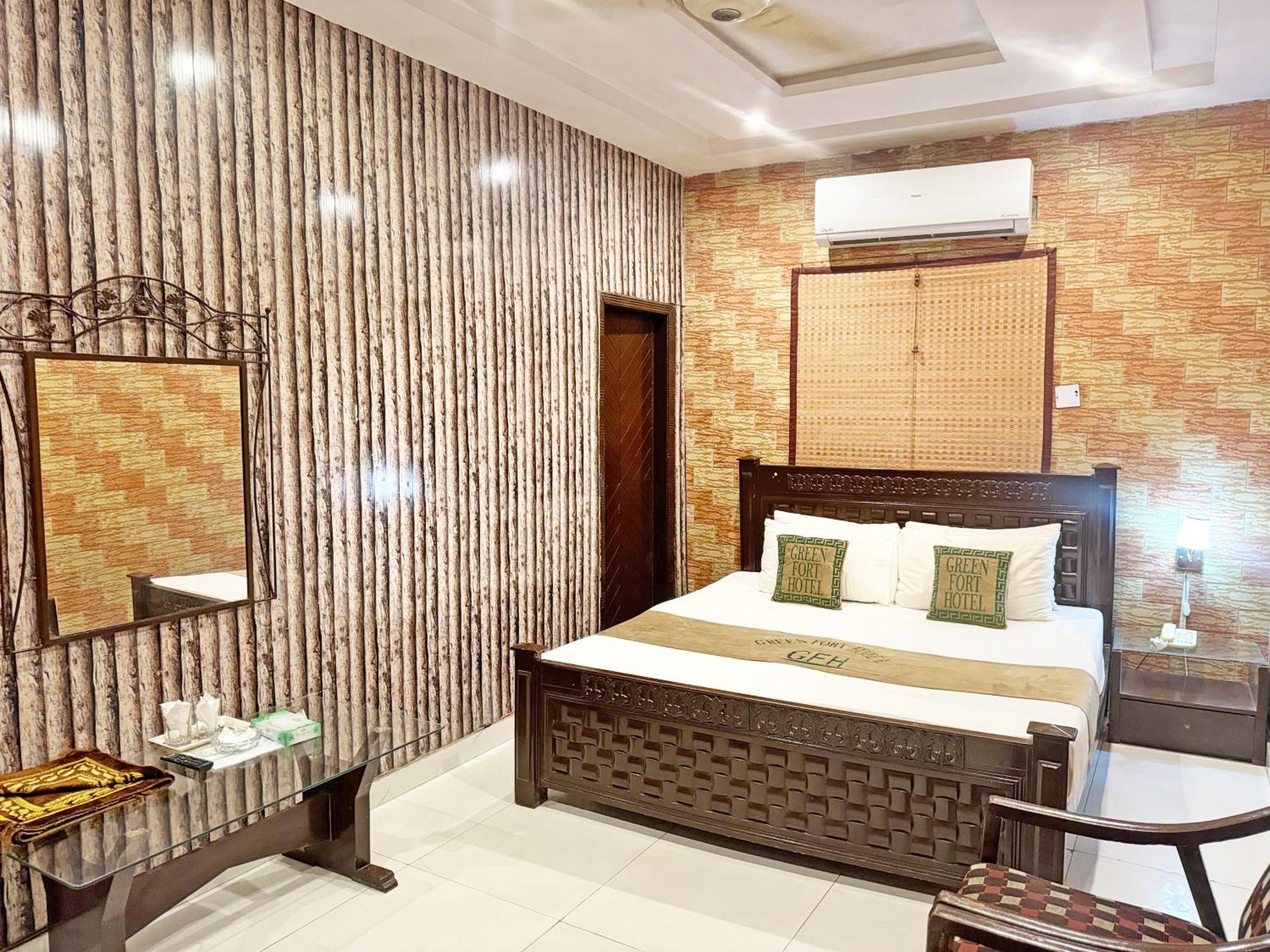 Hotel Green Fort Gulberg Λαχόρη Εξωτερικό φωτογραφία