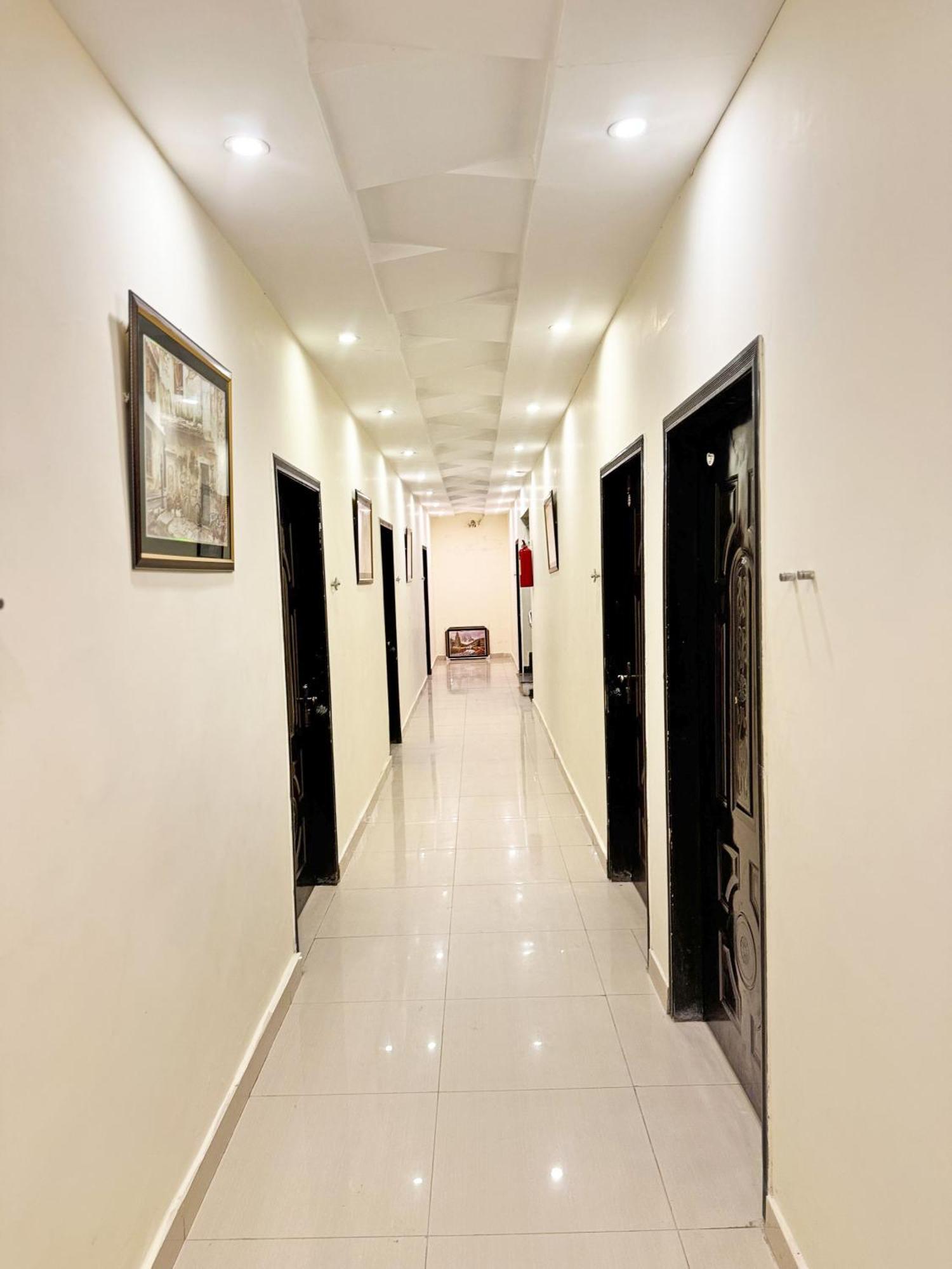 Hotel Green Fort Gulberg Λαχόρη Εξωτερικό φωτογραφία