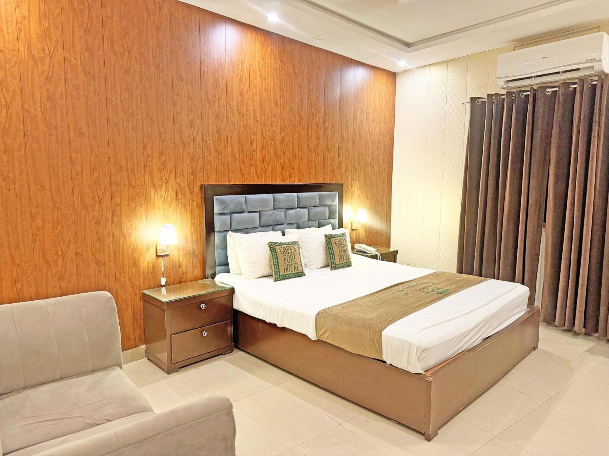Hotel Green Fort Gulberg Λαχόρη Εξωτερικό φωτογραφία