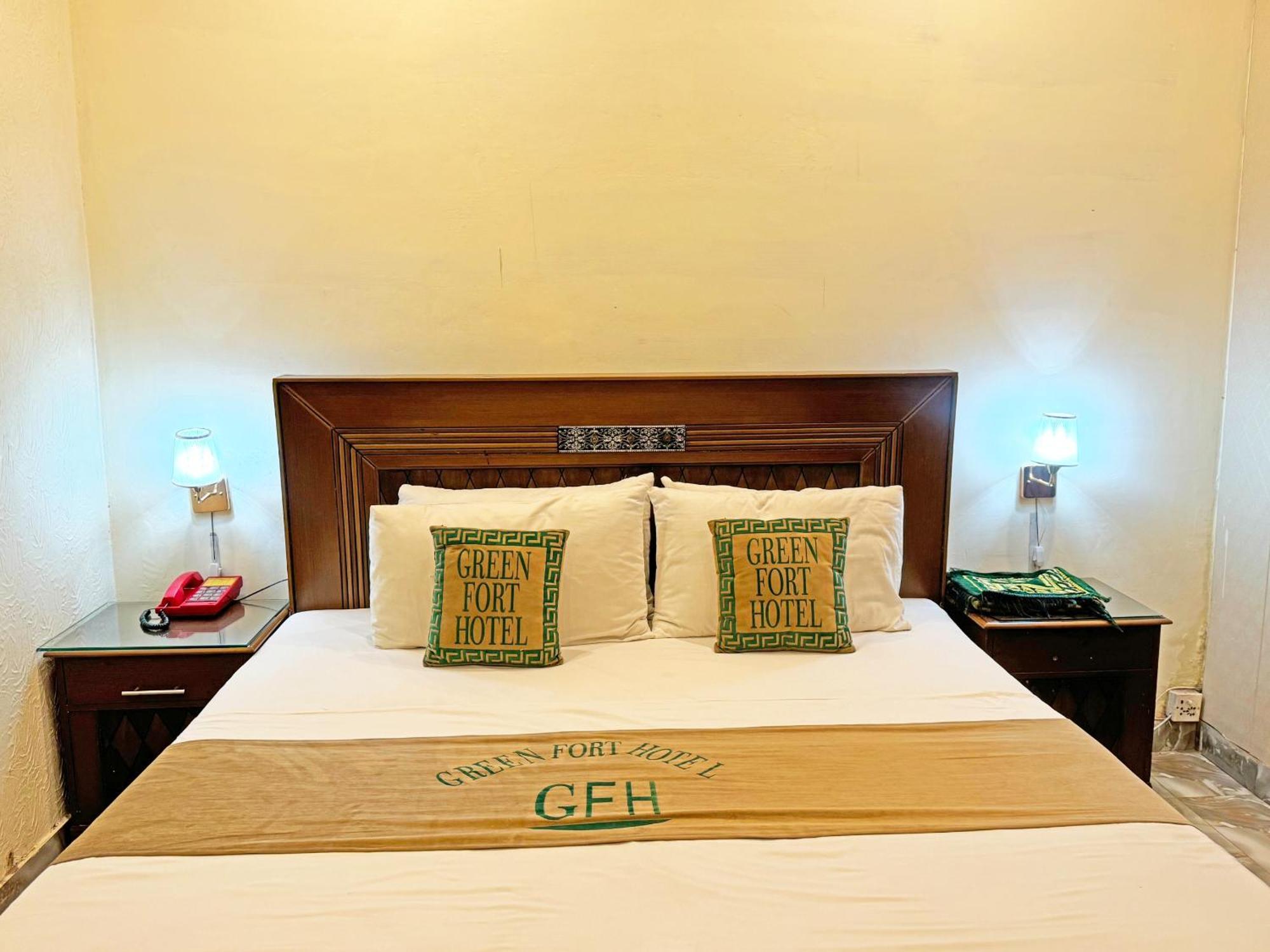 Hotel Green Fort Gulberg Λαχόρη Εξωτερικό φωτογραφία