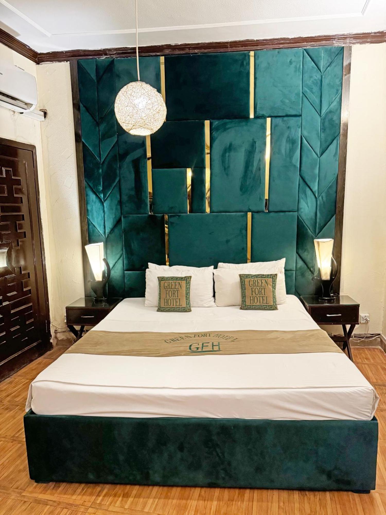 Hotel Green Fort Gulberg Λαχόρη Εξωτερικό φωτογραφία